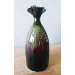 Vase en grès flammé de chine aux reflets rouges