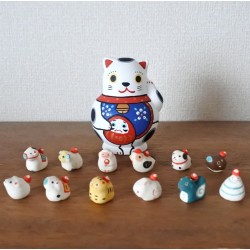 Manekineko poupée collection Kyoto Japon et zodiaque en miniature artisanat