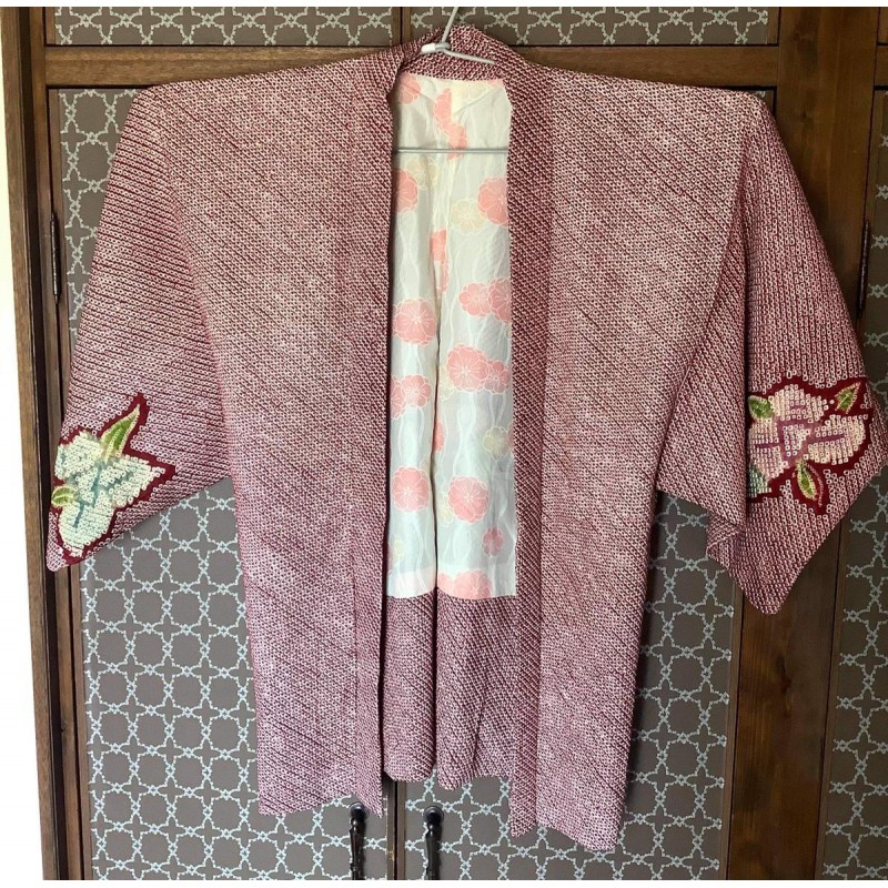 Haori shibori rouge bordeaux et fleurs de Kyoto kimono