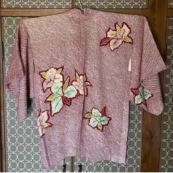 Haori shibori rouge bordeaux et fleurs de kyoto kimono